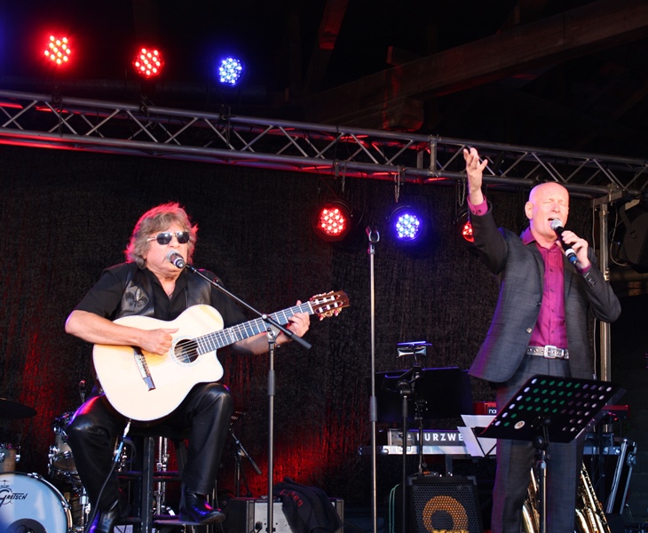 Arno Argos Raunig & Jose Feliciano