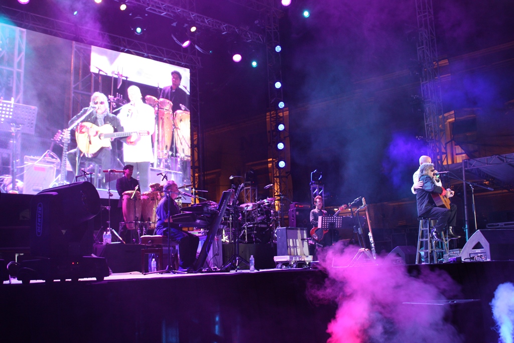 Arno Argos Raunig & Jose Feliciano